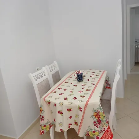 Apartment Endless Holidays Tirana